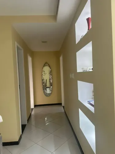Residencial San Francisco: Apê com 2 Quartos, 3 Banheiros e Varanda