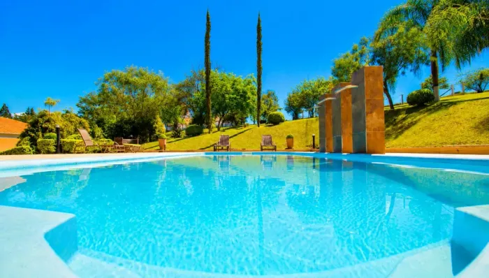 Campo Largo, Chácara 145.000m²ou 14,5 Hectares, 4 quartos, 2 Suítes, à 3.900m do Fórum, à 