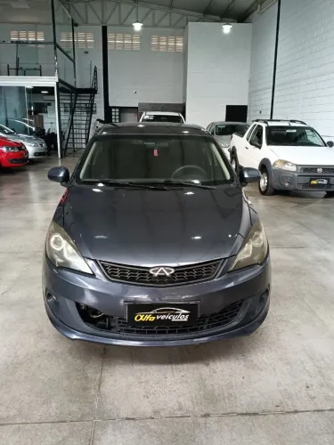 Chery Celer Sedan 1.5 16V Flex 5P 2015