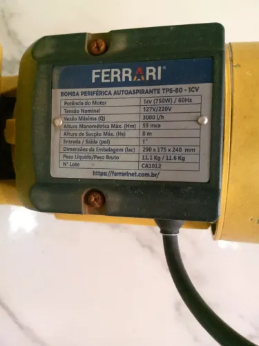 Bomba de água Ferrari 
