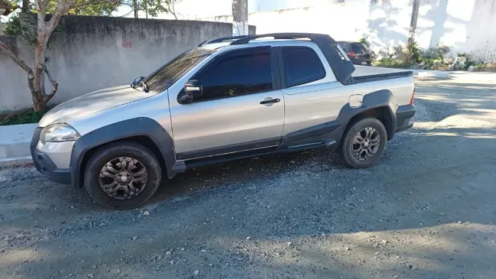 Fiat Strada Adventure1.8/ 1.8 Locker Flex CD 2010