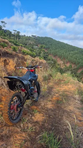 Xr 200 para trilha