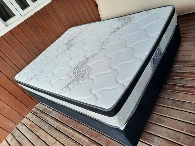 Cama Box de casal