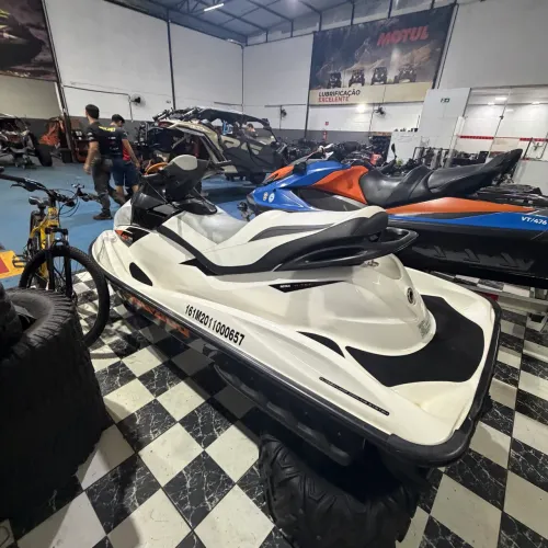Jet ski seadoo gts 130 2011