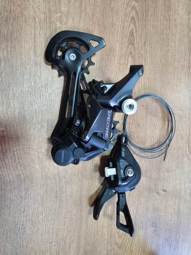 Cambio e trocador Shimano Deore 12v