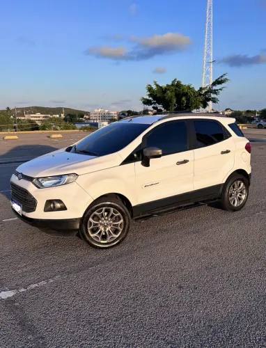 Ford Ecosport Freestyle 1.6 16V Flex 5P 2014