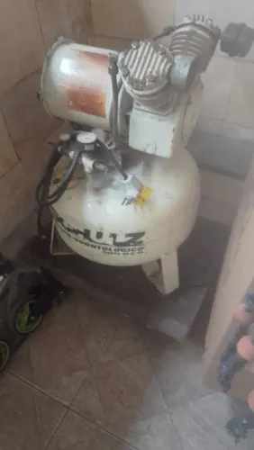 Compressor odontológico