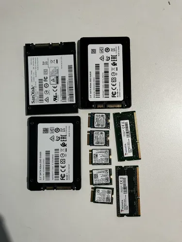 Lote ssd e memória ram