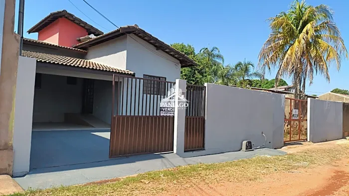 CASA A VENDA COM 3/4 SENDO UM SUITE NO BAIRRO PARQUE CUIABA