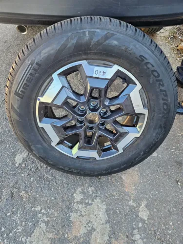 Roda Nissan Frontier + Pneu novo