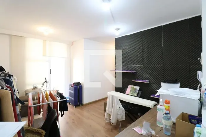 Apartamento à Venda - Bom Retiro, 3 Quartos, 61 m2