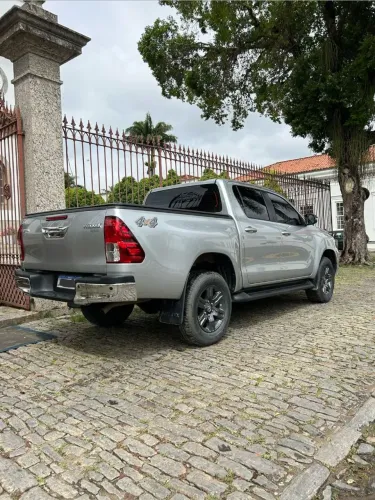 Toyota Hilux CD SR 4X4 2.8 TDI Diesel Aut. 2022