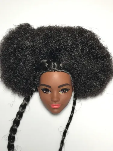 Boneca Barbie Extra - cabeça