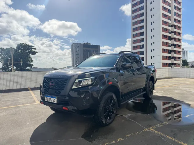 Nissan Frontier Pro4x CD 4X4 2.3 Bi-TB Die. AUT 2024