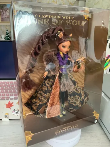 Clawdeen House of Wolf Skullector Monster High Nova Lacrada Importada