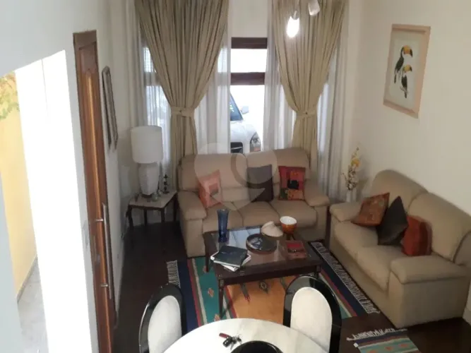 Casa à venda com 3 quartos, sendo 2 suítes, em Butantã, São Paulo - SP
