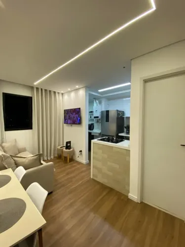 Imóvel para venda possui 40 metros quadrados com 2 quartos em Canhema - Diadema - SP