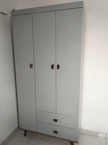 Guarda Roupa e Berço 3 em 1