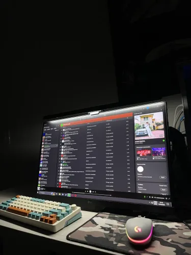 Monitor LG ULTRAGEAR 144hz 24?