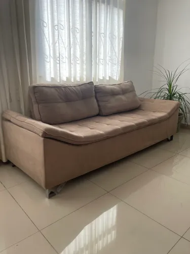 Vendo sofá 3 lugares 