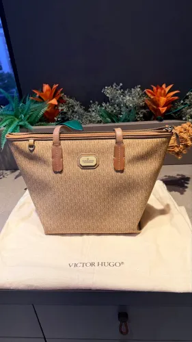 Bolsa Victor Hugo