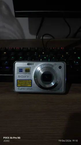 ? Câmera Sony Cyber-shot Full HD 1080 - Lente Carl Zeiss