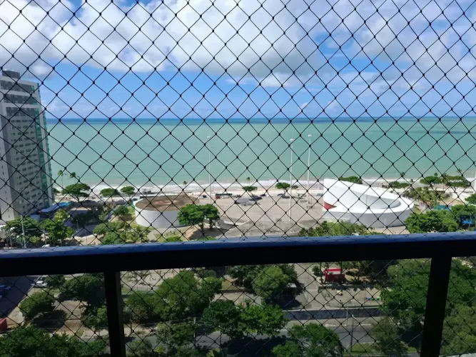 VENDO apto com 108m² 03 qtos andar alto vista definitiva do mar na Setúbal / Recife/ PE