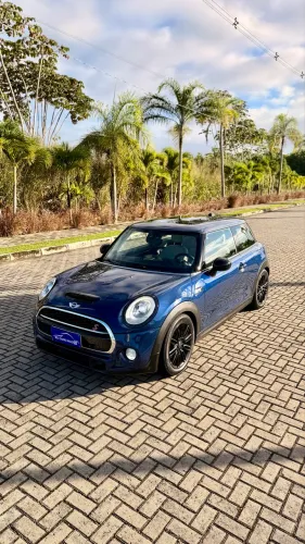 Mini Cooper S 2.0 Turbo 16V 3P Aut. 2015