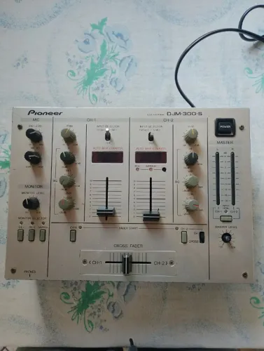 Mixer DJM-300-S Pionner