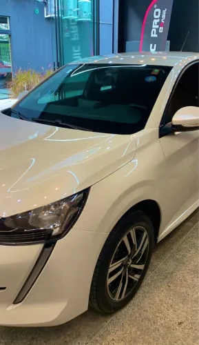 Peugeot 208 Active 1.6 Flex 16V 5P AUT 2023