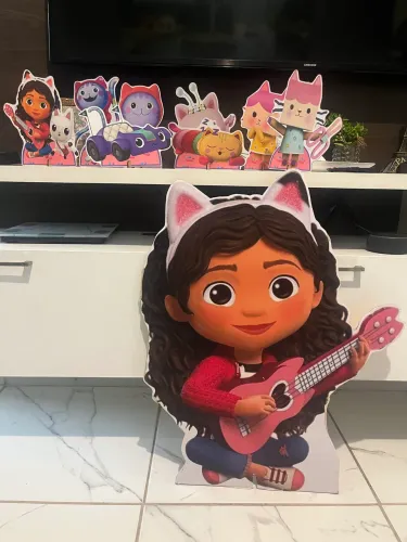 Decoração Gabby 8 Displays e 1 Totem de MDF Gabby