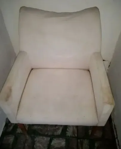 Vende-se poltrona em linho Etna