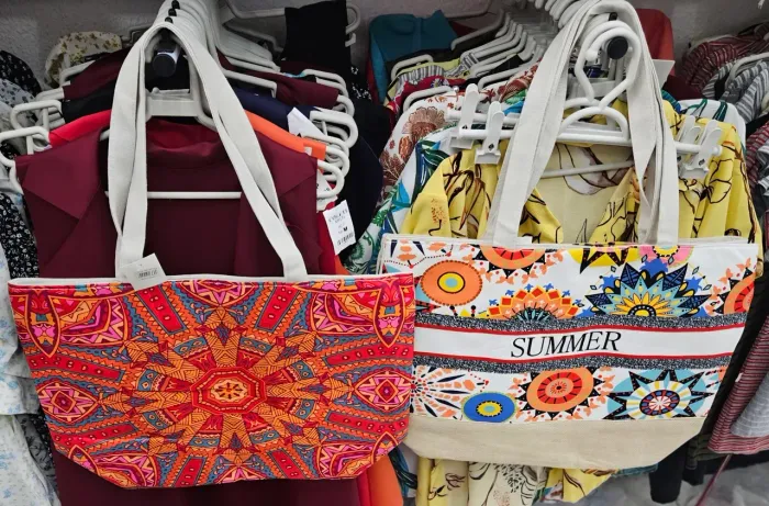 Vendo bolsas para praia ou piscina