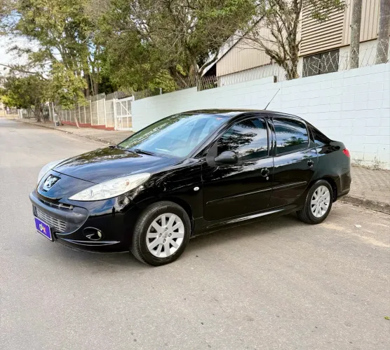 Peugeot 207 Sedan Passion XS 1.6 Flex 16V 4P 2010