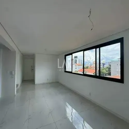 Cobertura à venda, 3 quartos, 1 suíte, 2 vagas, Santa Rosa - Belo Horizonte/MG