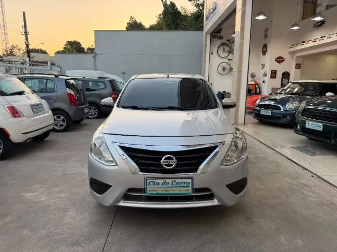 Nissan Versa 1.0 12V Flexstart 4P Mec. 2020