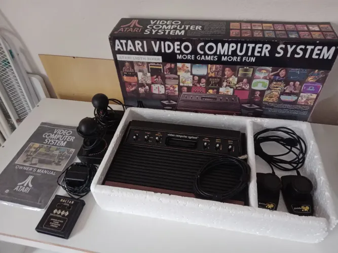 atari frente de madeira light sixer