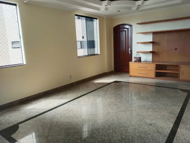 Edifício Ilha de Parma | 147m² | 4 Quartos (2 Suítes) | Marco
