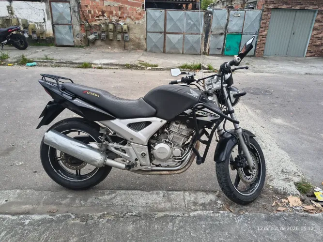 CBX Twister 