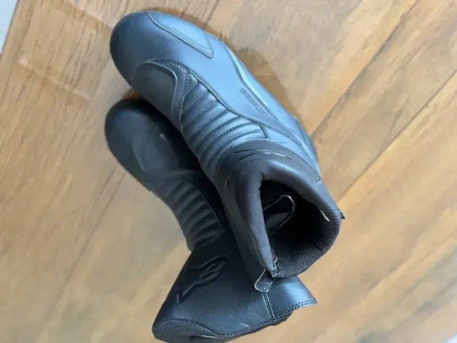 Bota Alpinestars Ridge V2 Drystar Impermeável - Tamanho 43 EUR