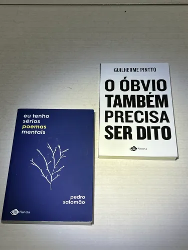 Vendo livros Eu tenho sérios poemas mentais e O Óbvio também precisa ser dito