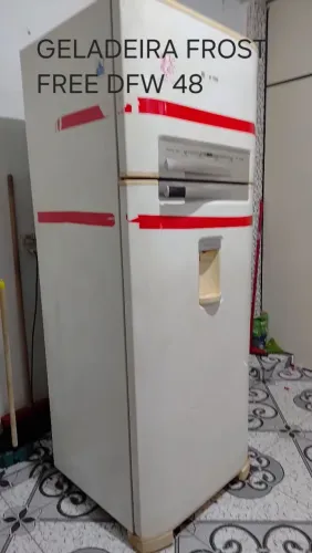 Vendo geladeira