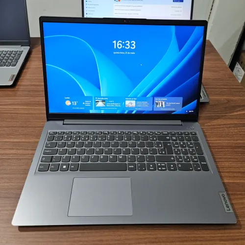 Lenovo Ideapad 3 Intel i7-1165G7 8GB 256GB Tela 15,6 FullHD