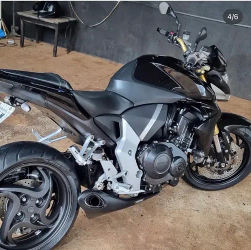Honda CB 1000r