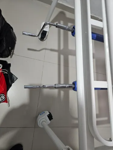 Cama hospitalar nova 2000$