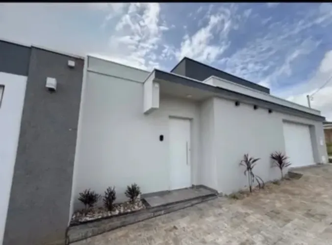 Casa Nova 3 suítes em Patrocínio MG