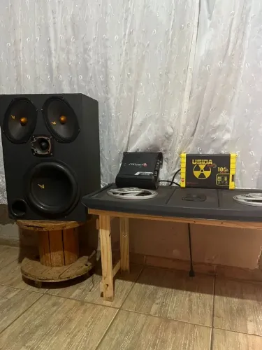 Vendo Som automotivo