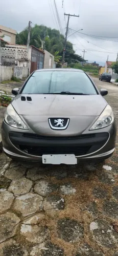Peugeot 207 Sedan Passion XR 1.4 Flex 8V 4P 2011