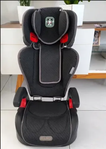 Cadeira infantil para Carro Burigotto pouco usada