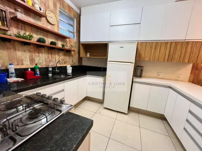 CASA PARA LOCAÇÃO CONDOMÍNIO CIDADE JARDIM II-Jardim Satélite-SJC